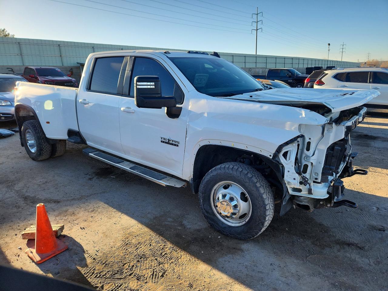 2024 Chevrolet Silverado K3500 Lt - zdjęcie 4
