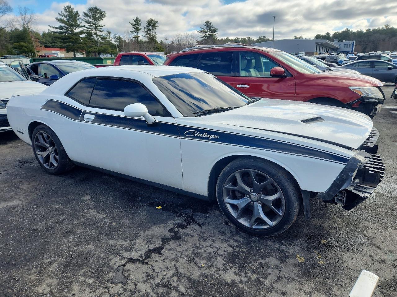 2015 Dodge Challenger Sxt - zdjęcie 4