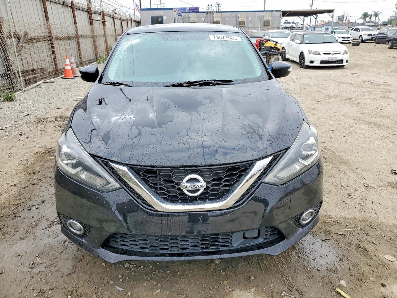 2019 Nissan Sentra Sr - zdjęcie 5