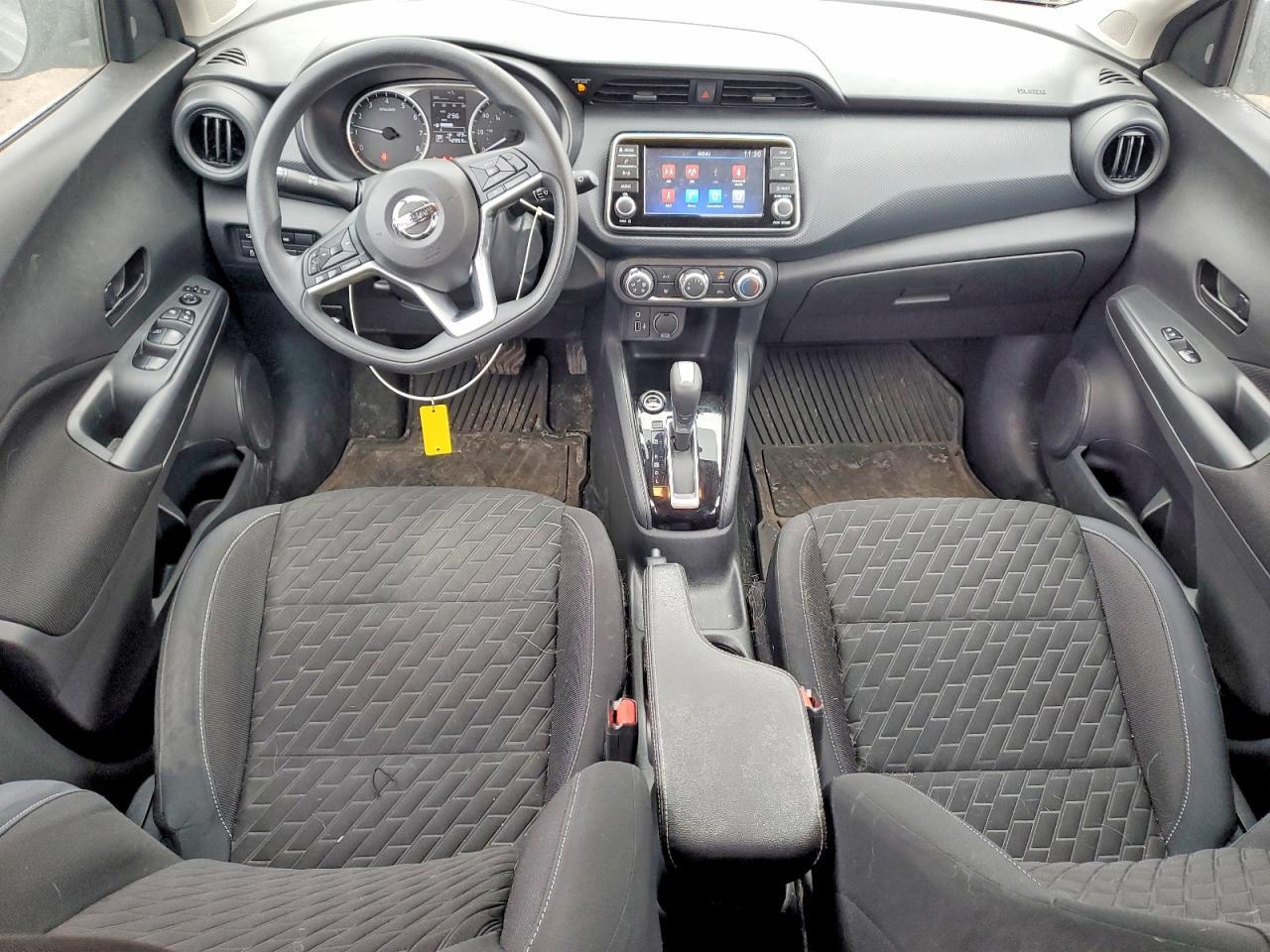 2021 Nissan Kicks S - zdjęcie 8