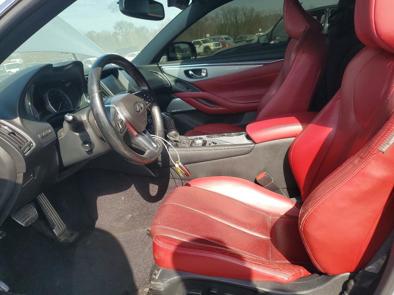 2017 Infiniti Q60 Red Sport 400 - zdjęcie 7