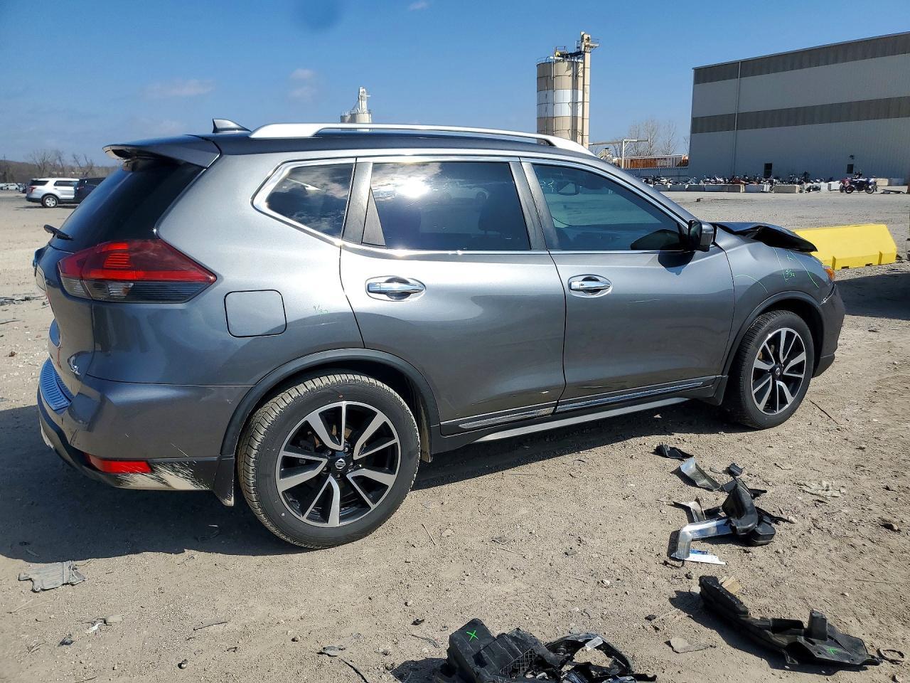 2018 Nissan Rogue Sl - zdjęcie 3