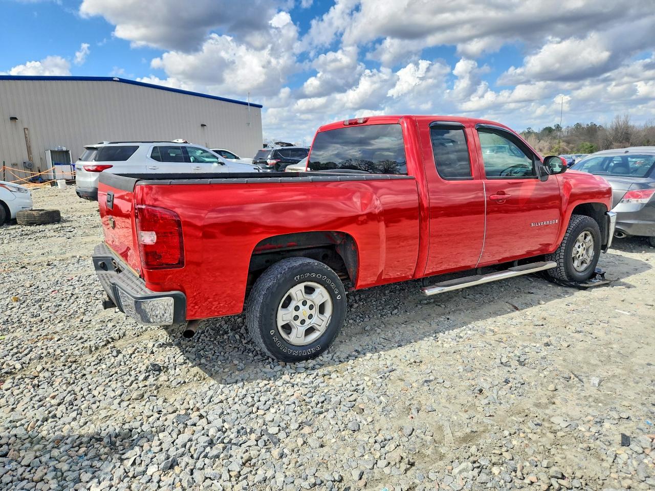 2025 Chevrolet Silverado C1500 - zdjęcie 3