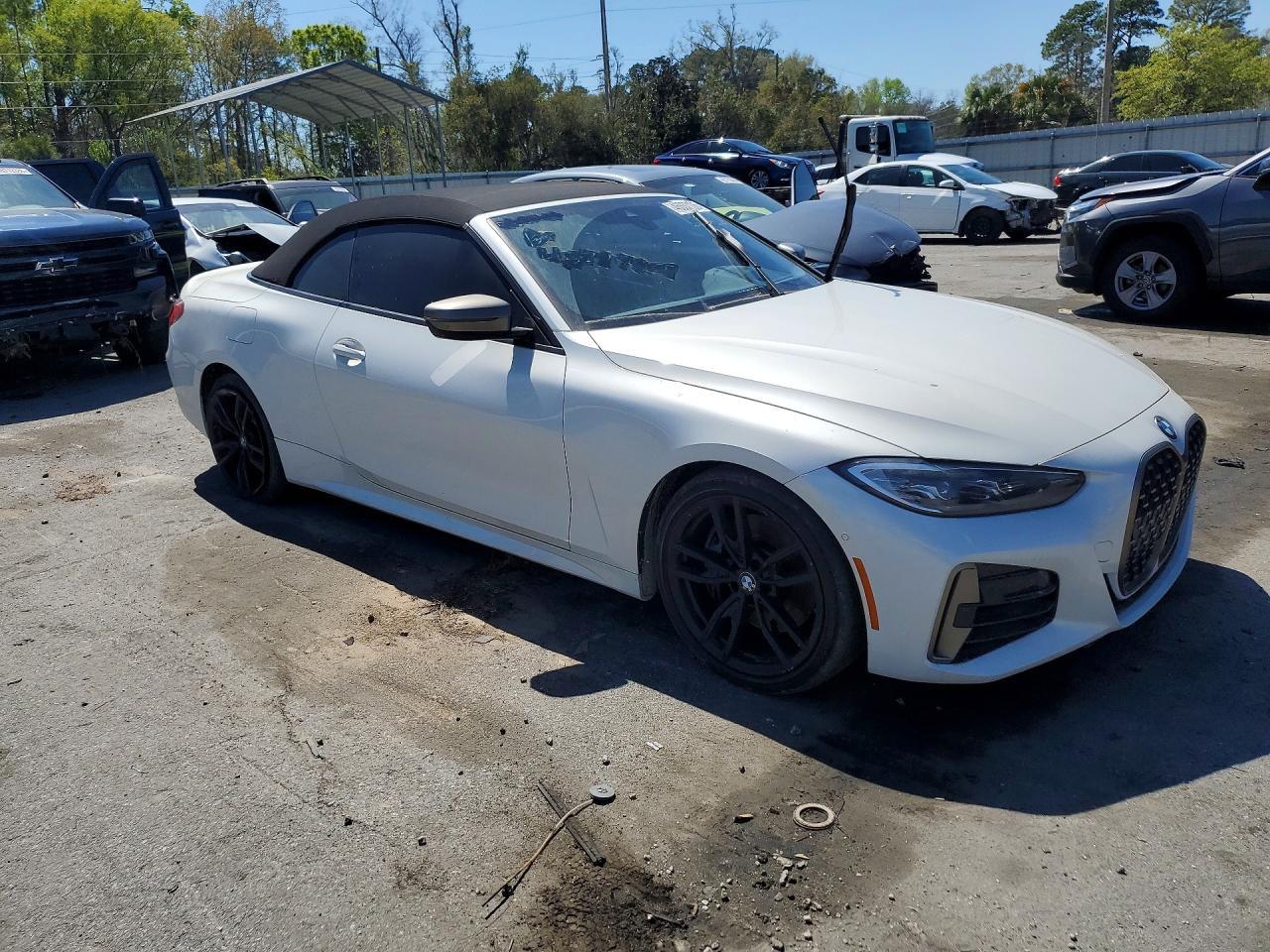 2022 BMW M440Xi - zdjęcie 4