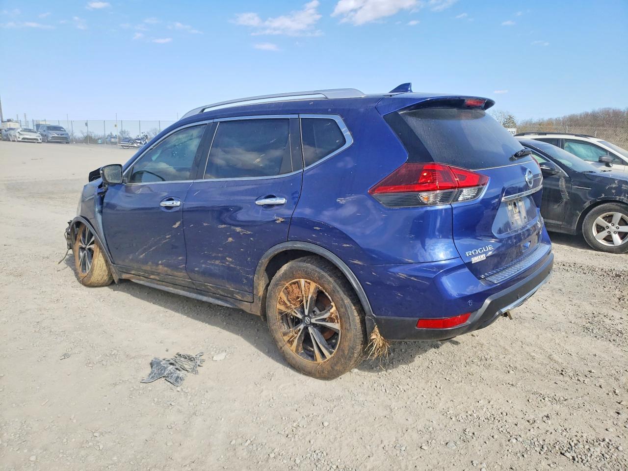 2019 Nissan Rogue Sv - zdjęcie 2