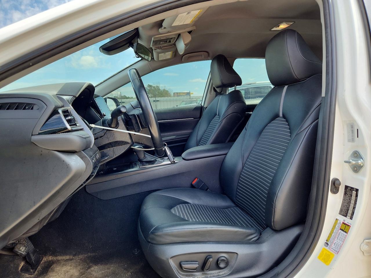 2023 Toyota Camry Se - zdjęcie 7