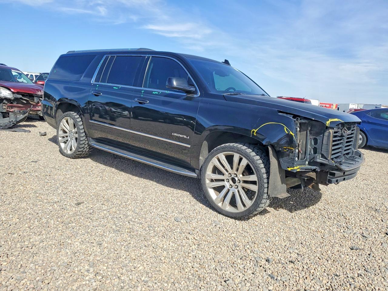 2018 GMC Yukon Xl Denali - zdjęcie 4