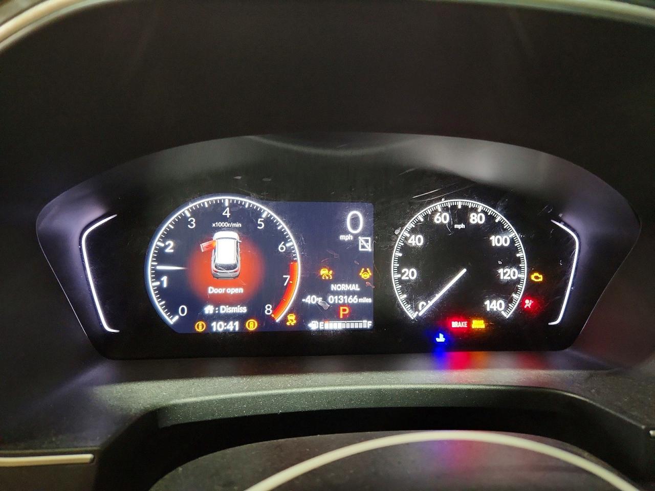 2025 Honda Pilot Touring - zdjęcie 9