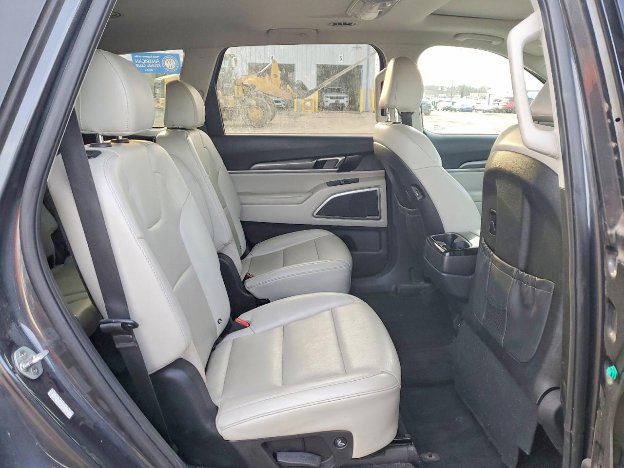 2020 Kia Telluride S - zdjęcie 11