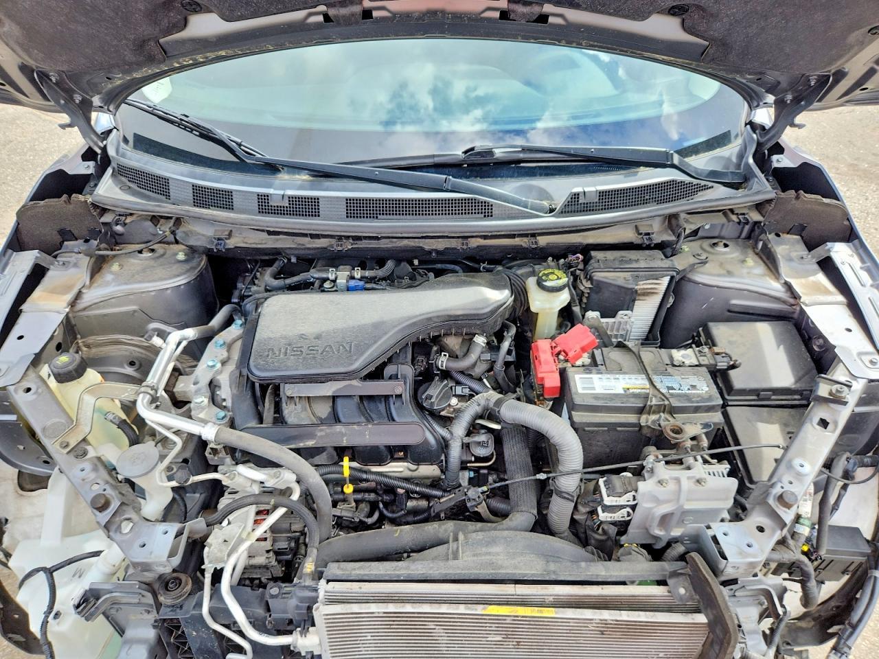 2020 Nissan Rogue Sport S - zdjęcie 12