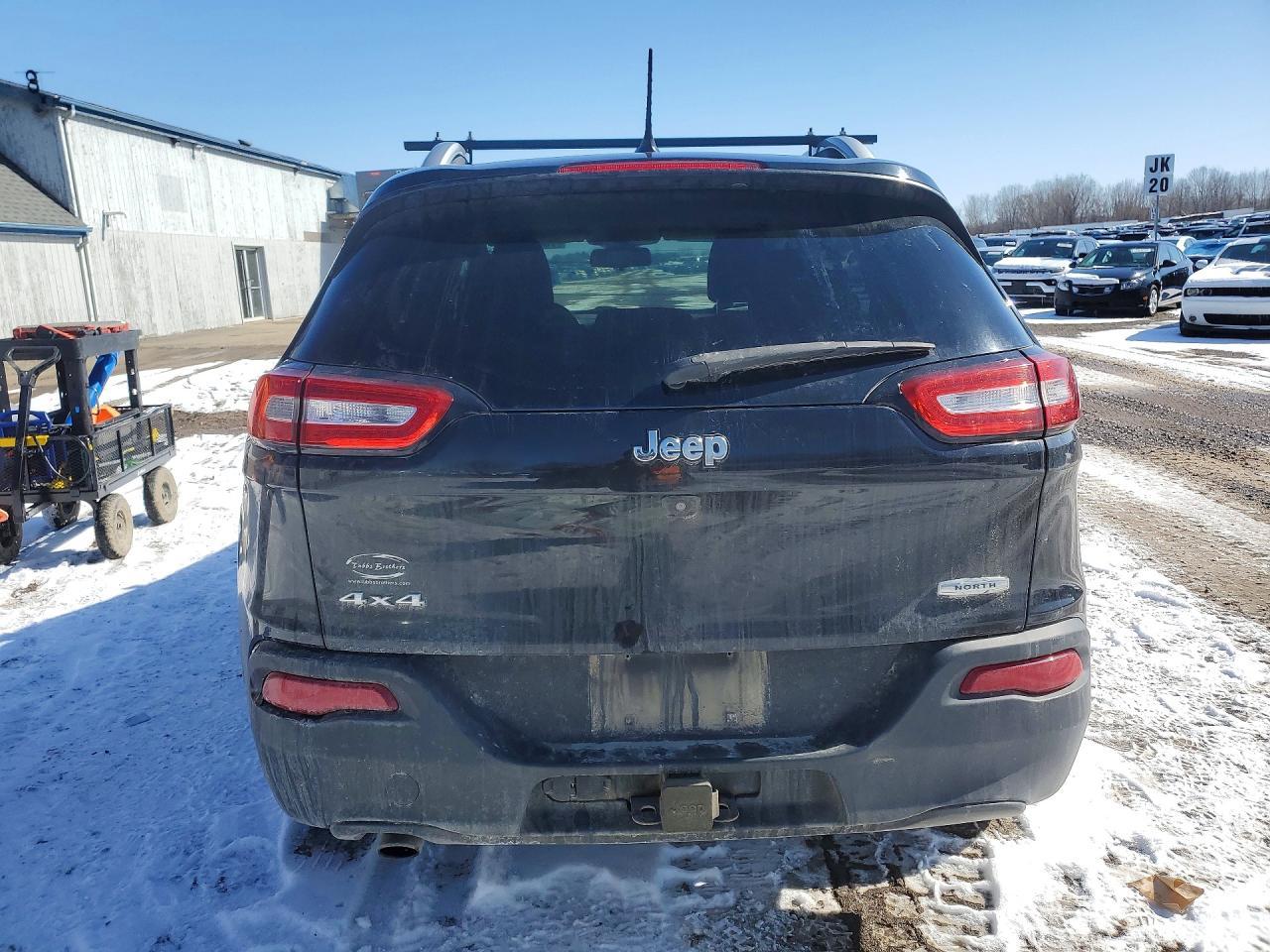 2015 Jeep Cherokee Latitude - zdjęcie 6