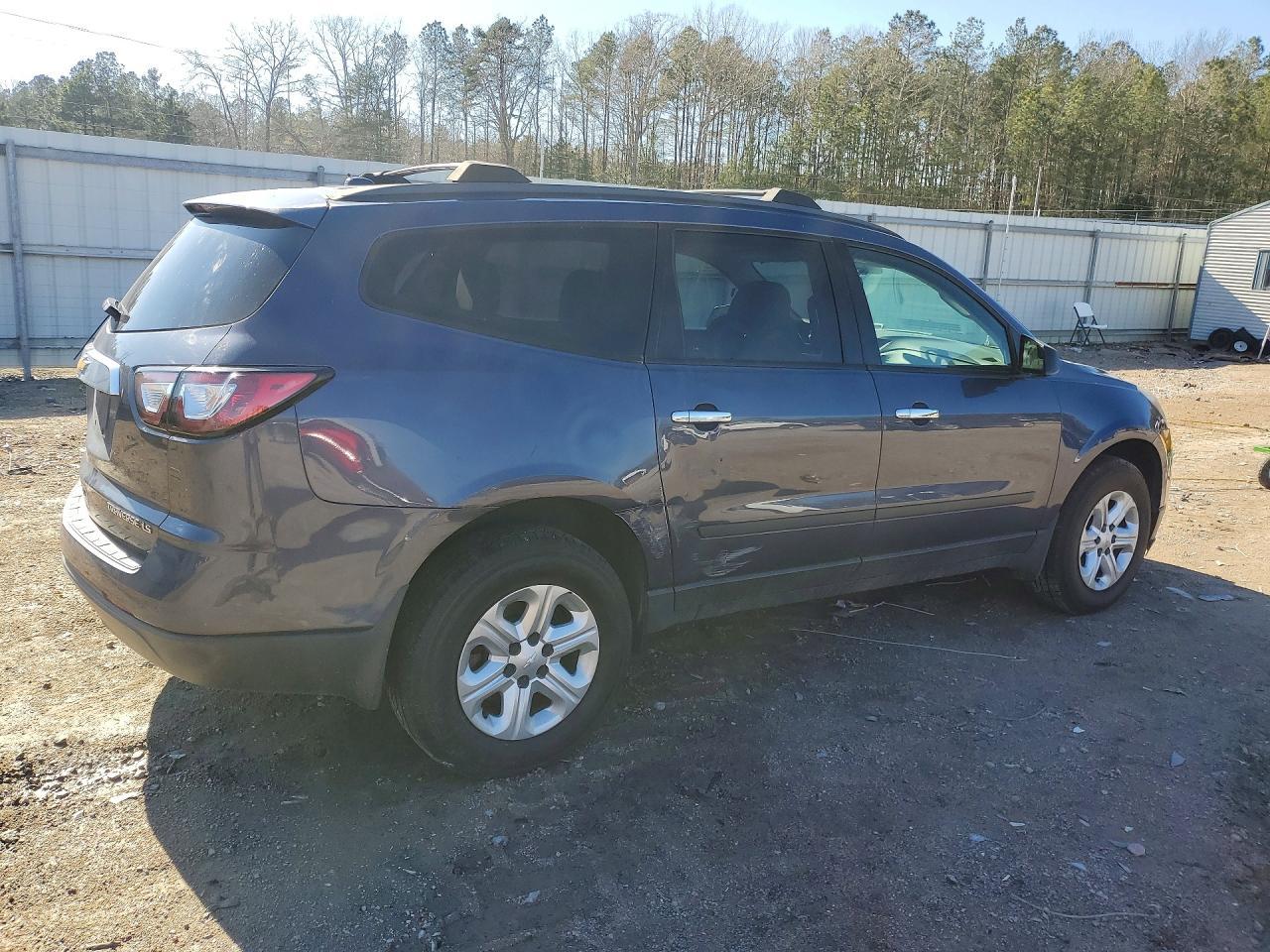 2014 Chevrolet Traverse Ls - zdjęcie 3