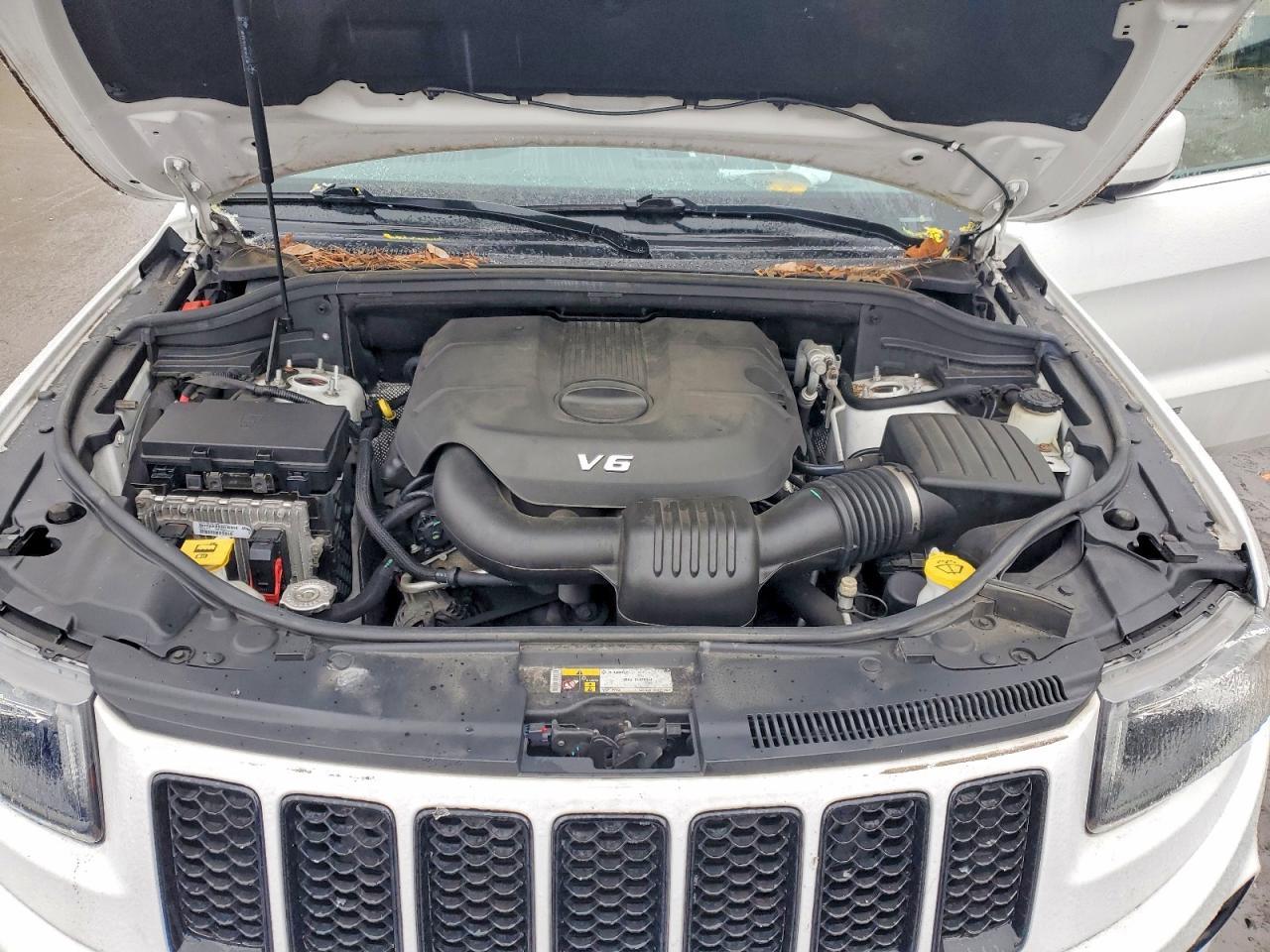 2015 Jeep Grand Cherokee Laredo - zdjęcie 12