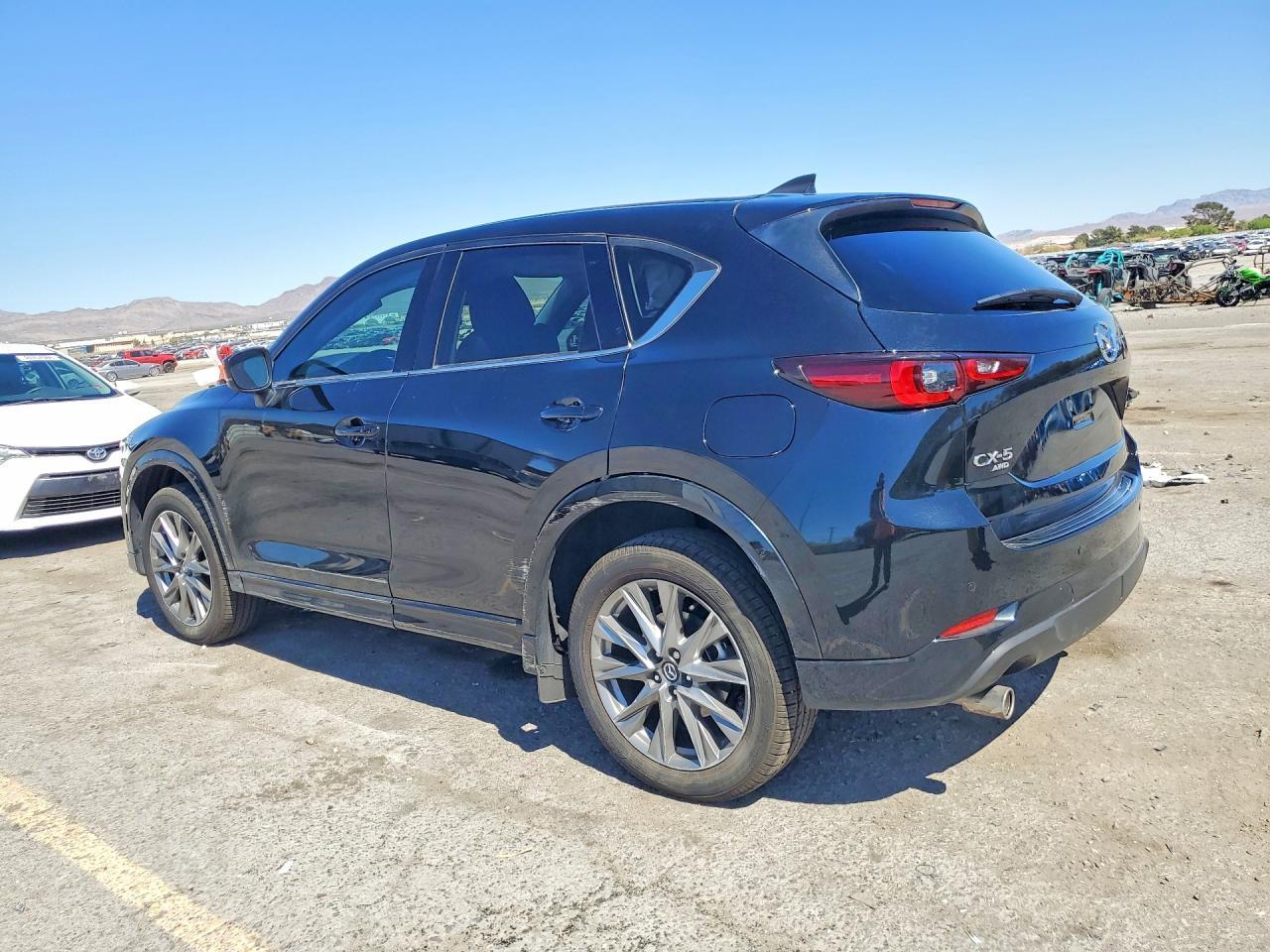 2025 Mazda Cx-5 Premium Plus - zdjęcie 2
