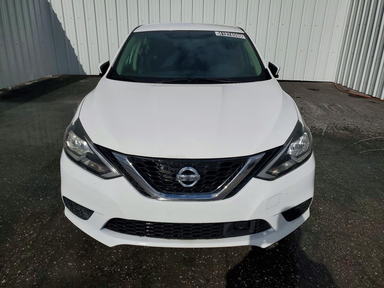 2019 Nissan Sentra Sv - zdjęcie 5