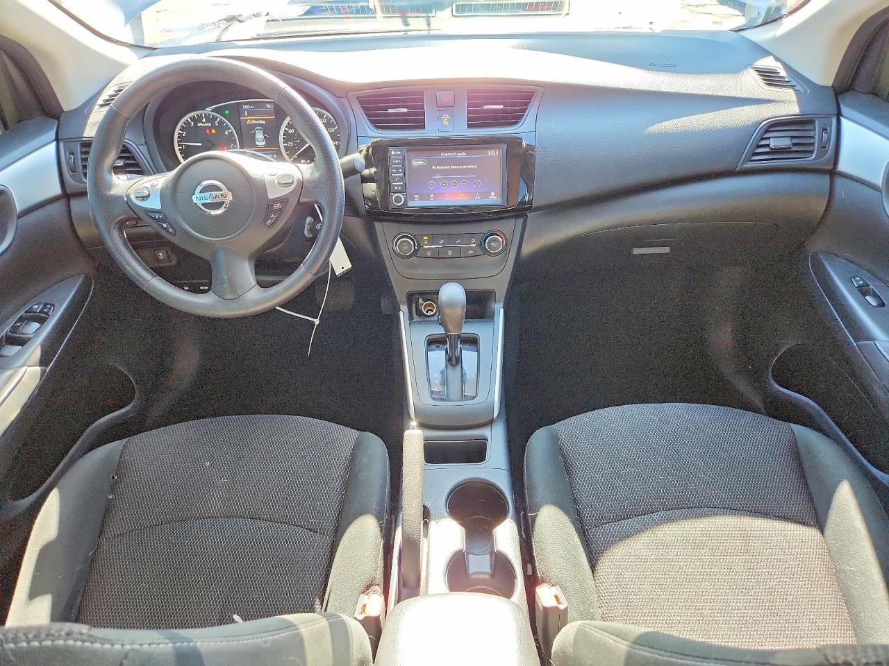 2019 Nissan Sentra S - zdjęcie 8
