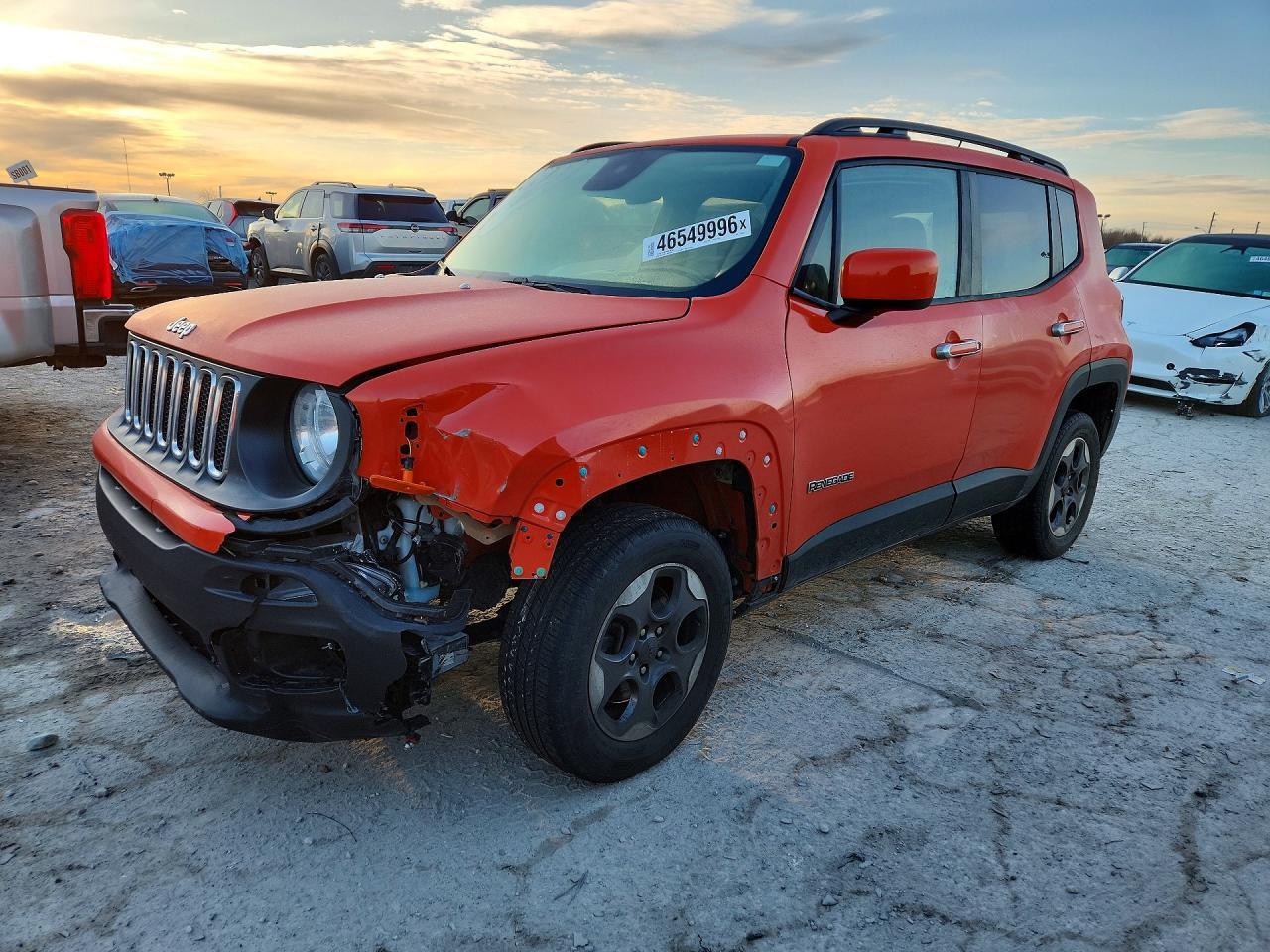 2017 Jeep Renegade Latitude - zdjęcie główne