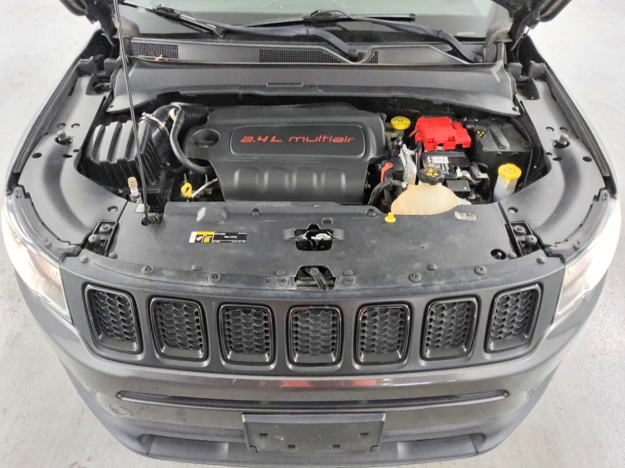 2019 Jeep Compass Latitude - zdjęcie 12