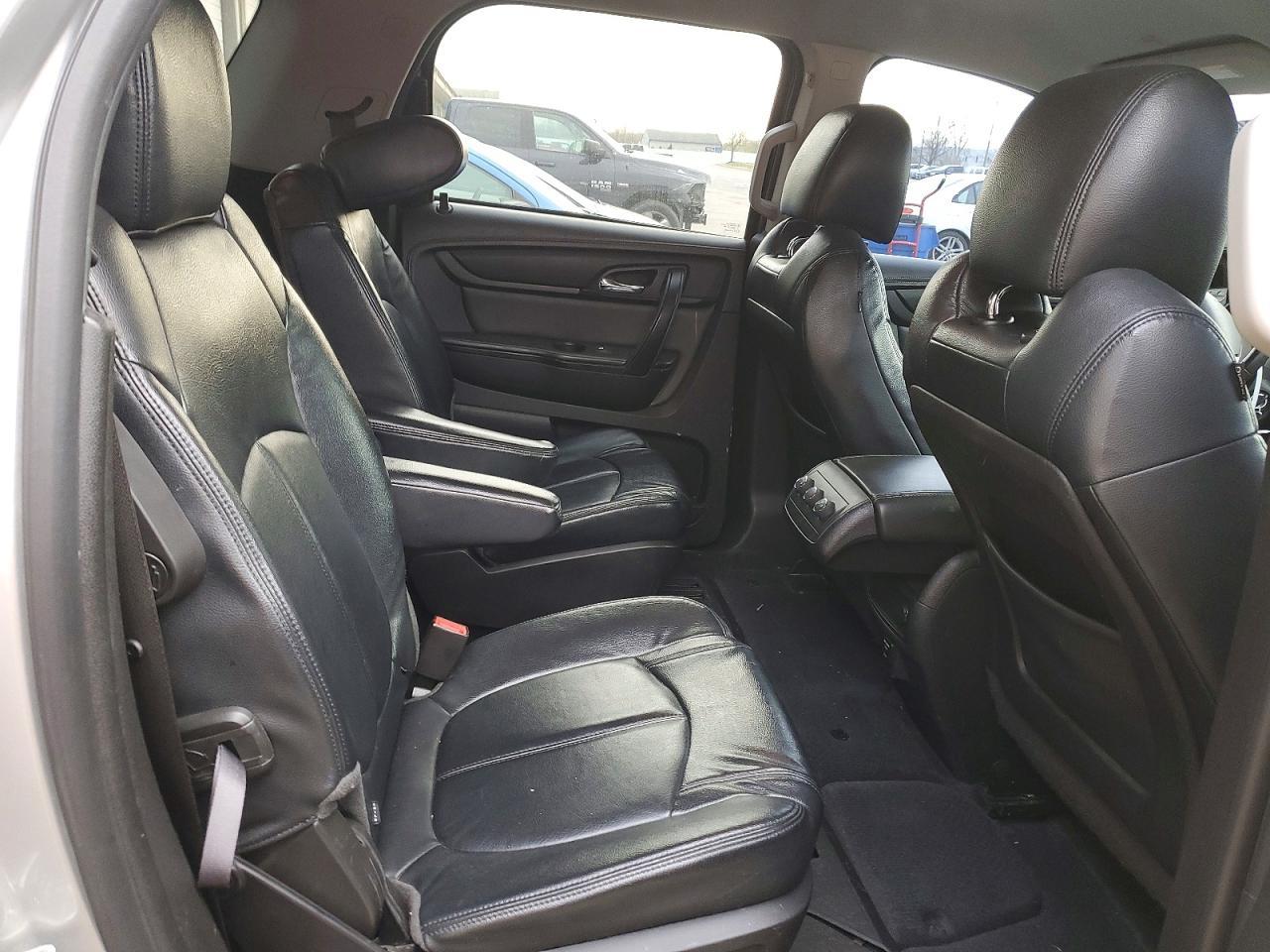 2016 GMC Acadia Sle - zdjęcie 11