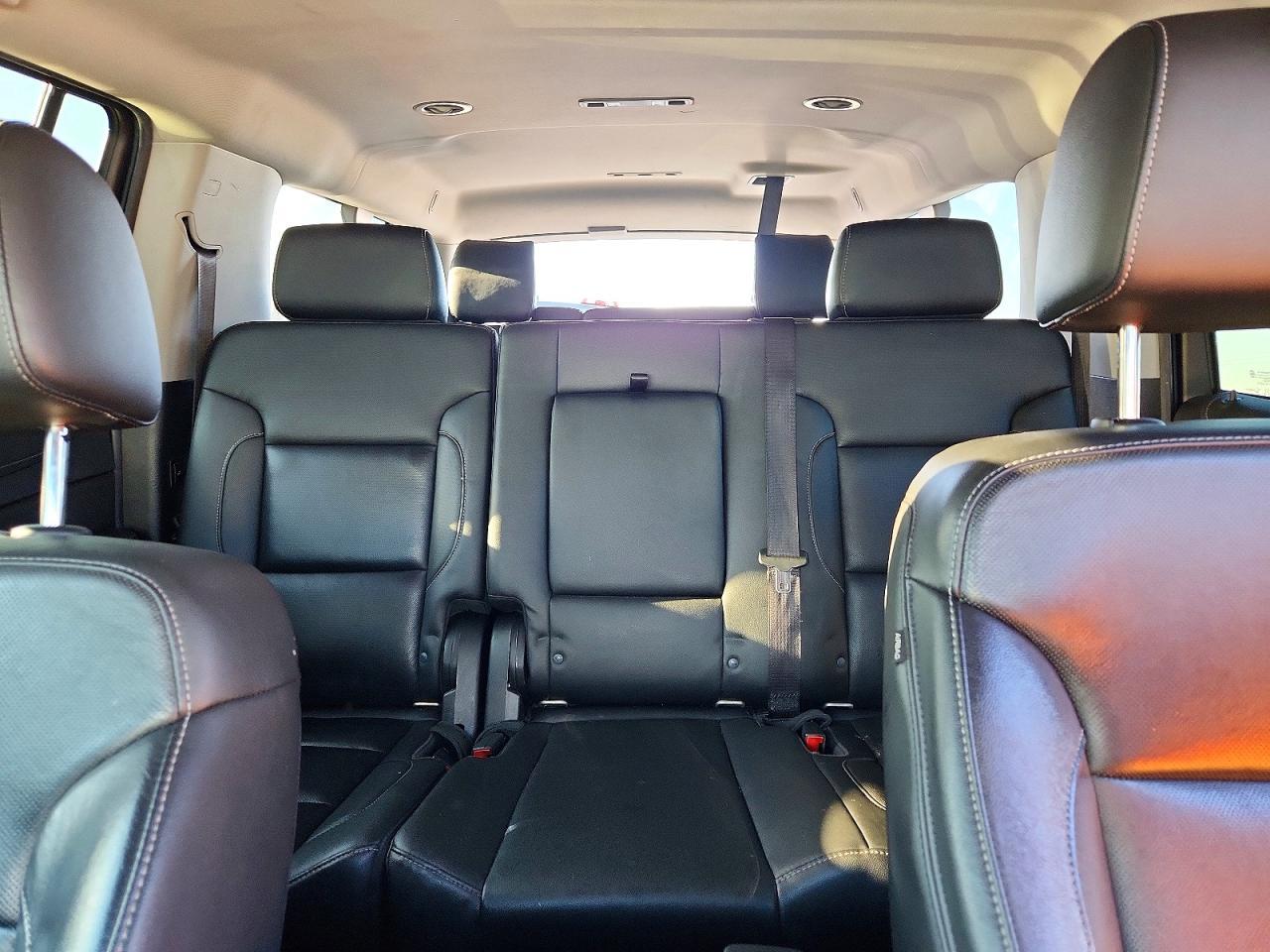 2019 GMC Yukon Xl K1500 Slt - zdjęcie 10