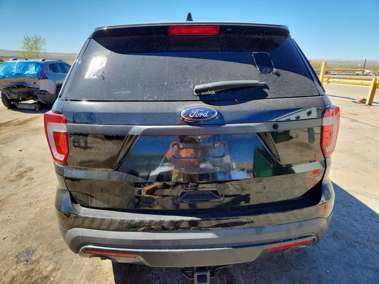 2017 Ford Explorer Police Interceptor - zdjęcie 6