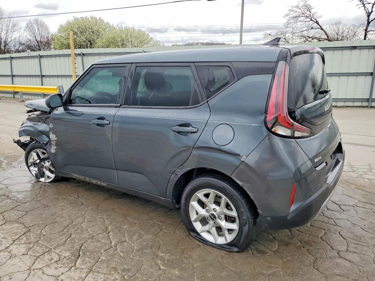 2024 Kia Soul Lx - zdjęcie 2