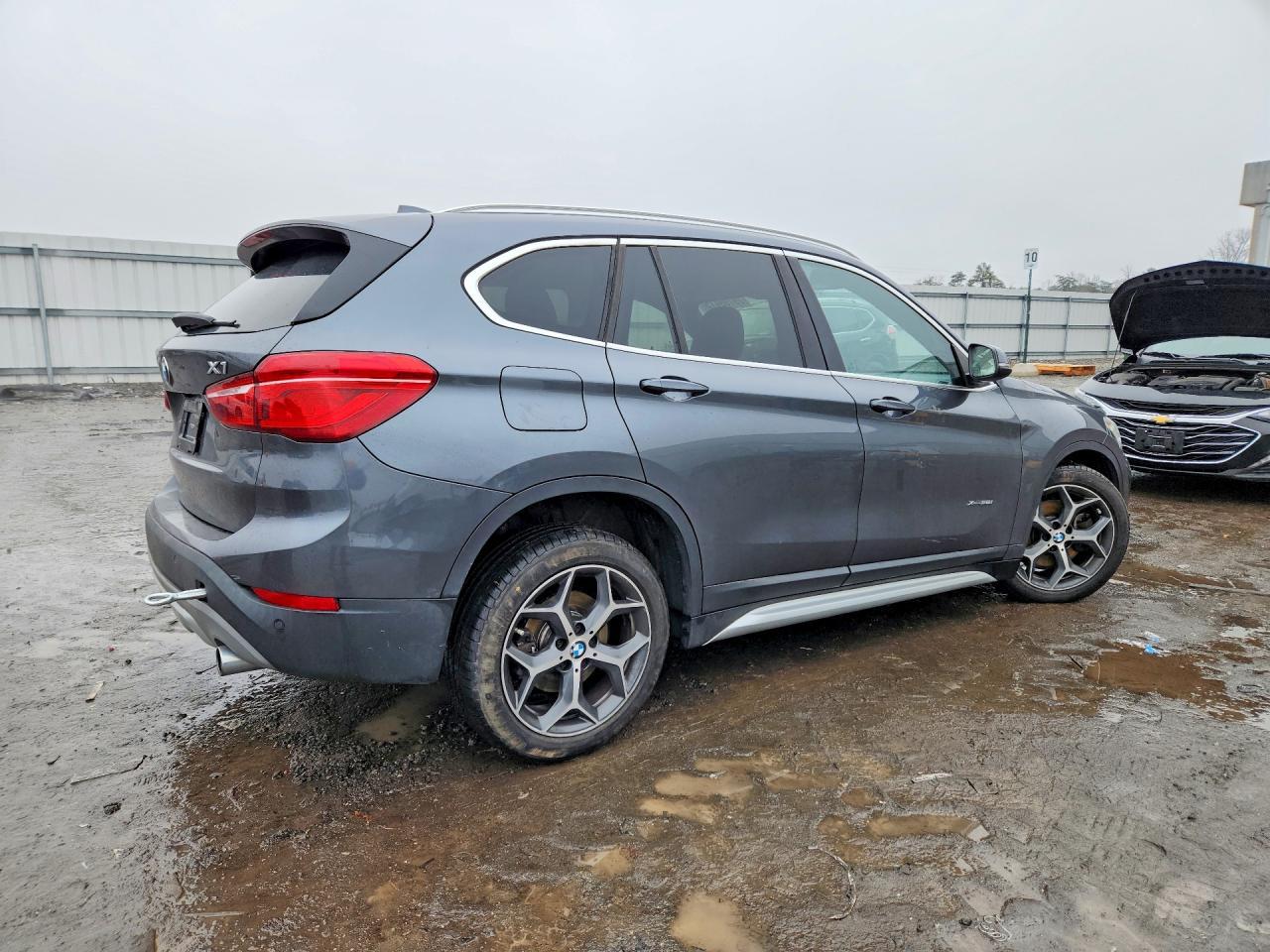 2016 BMW X1 xDrive28I - zdjęcie 3