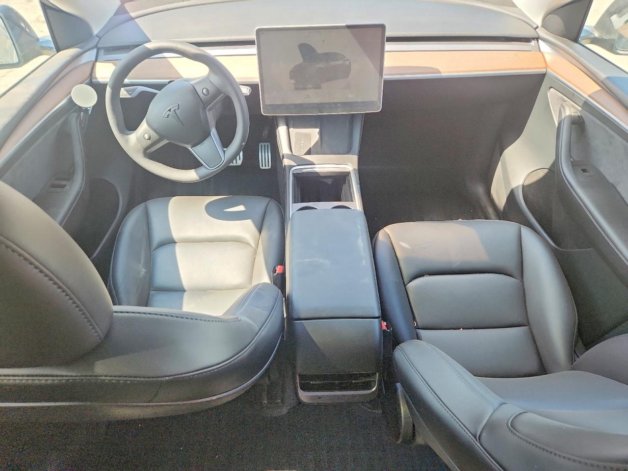 2023 Tesla Model Y - zdjęcie 8