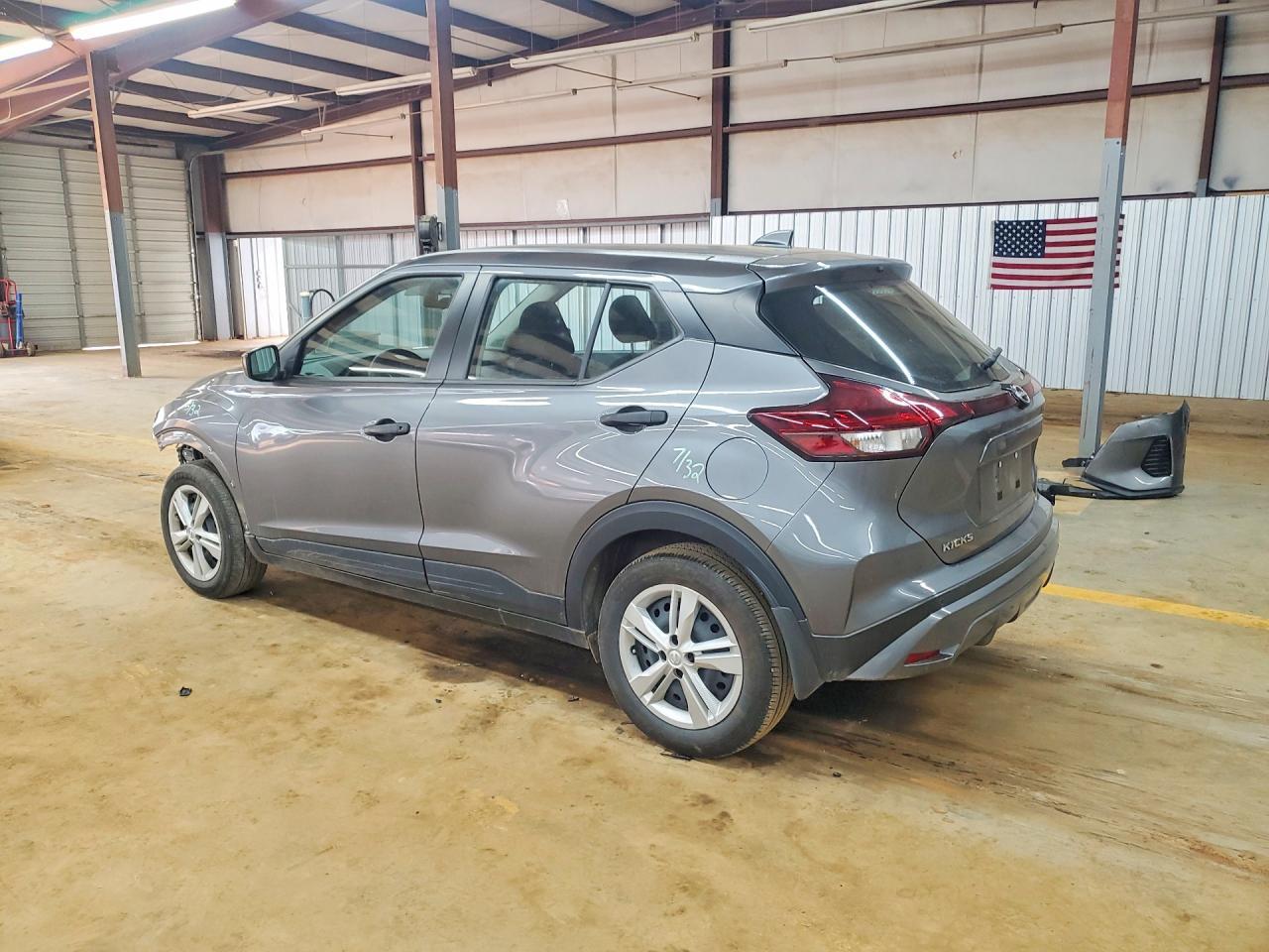 2024 Nissan Kicks S - zdjęcie 2