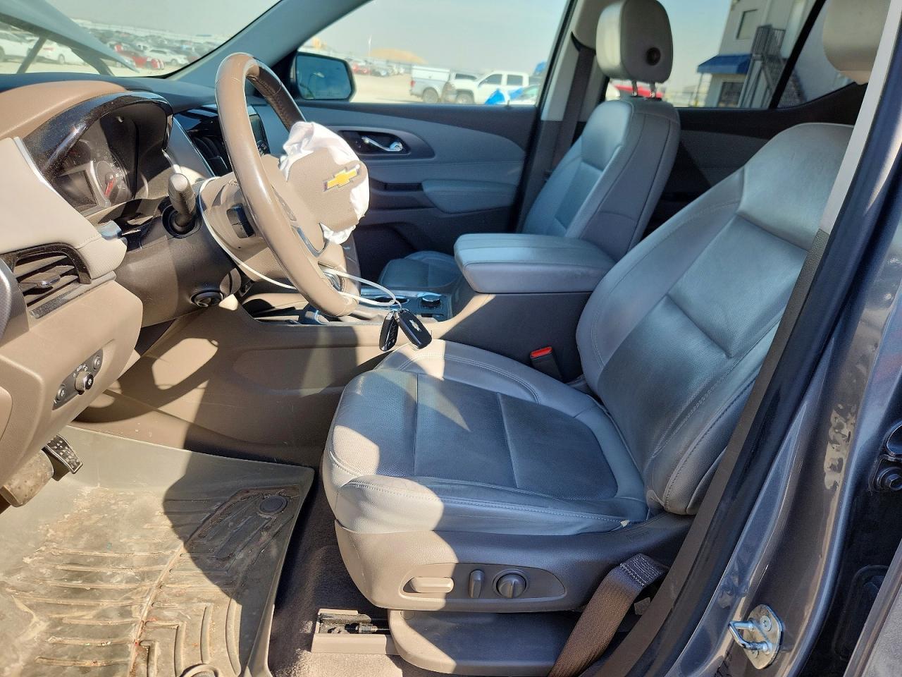 2021 Chevrolet Traverse Premier - zdjęcie 7