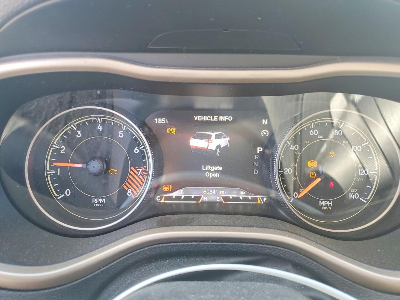 2015 Jeep Cherokee Limited - zdjęcie 9