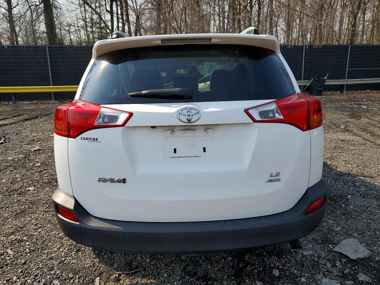 2015 Toyota Rav4 Le - zdjęcie 6