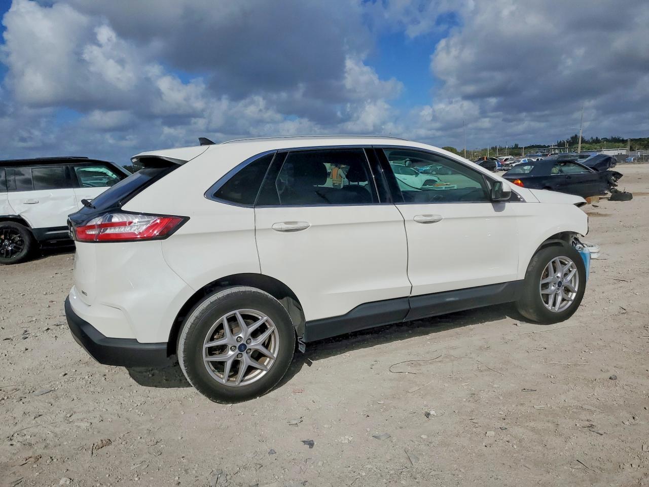2021 Ford Edge Sel - zdjęcie 3