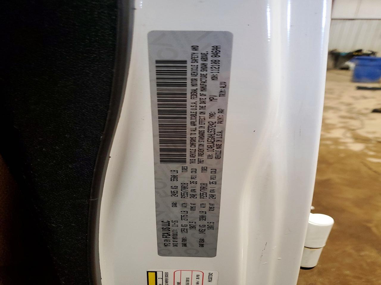 2017 Jeep Wrangler Unlimited Sahara - zdjęcie 13