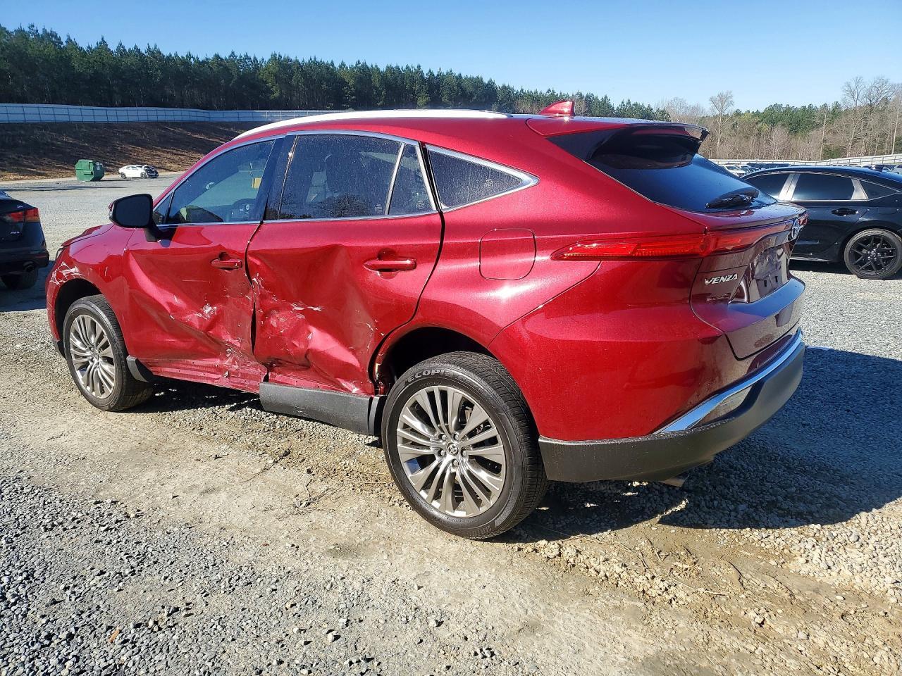 2024 Toyota Venza Xle - zdjęcie 2