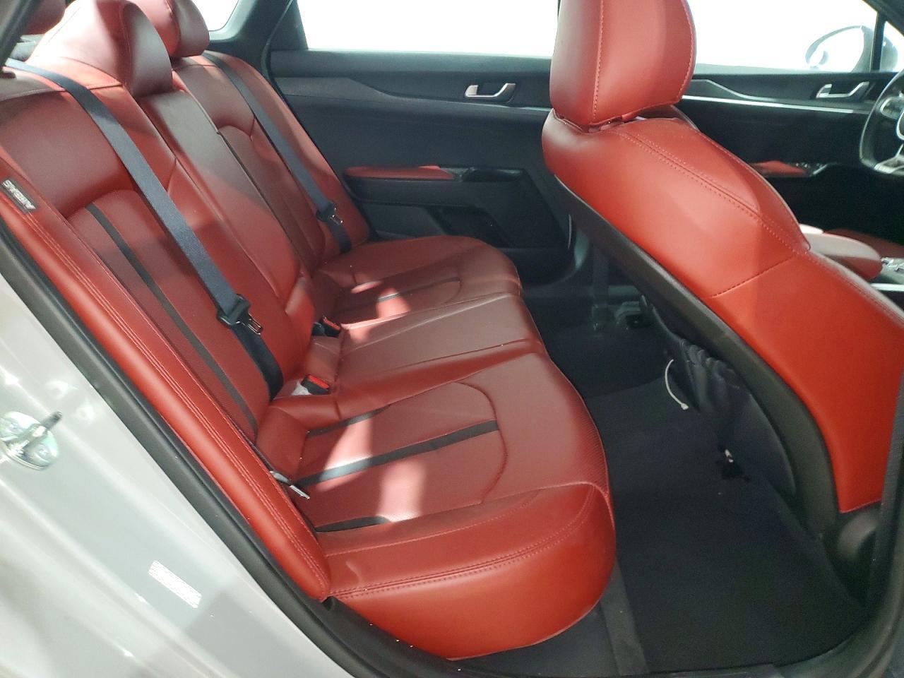 2024 Kia K5 Gt-Line - zdjęcie 10