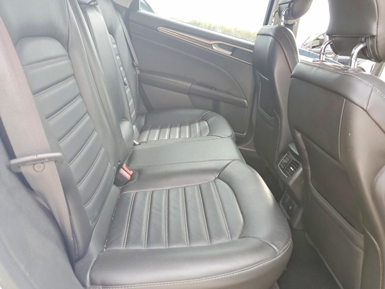 2013 Ford Fusion Se - zdjęcie 10