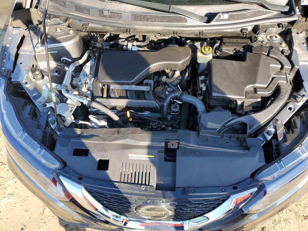 2020 Nissan Rogue Sport S - zdjęcie 12