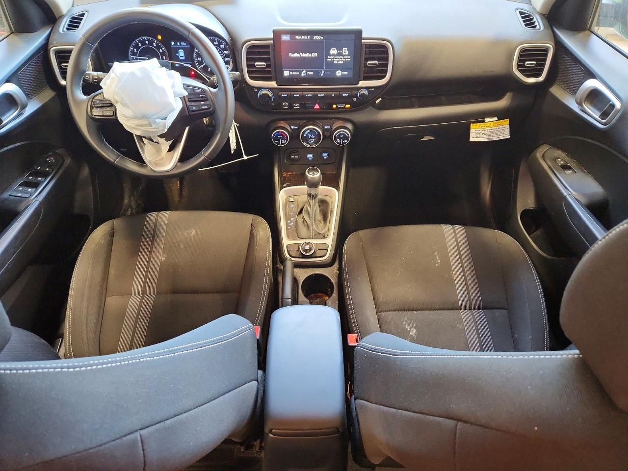 2021 Hyundai Venue Sel - zdjęcie 8