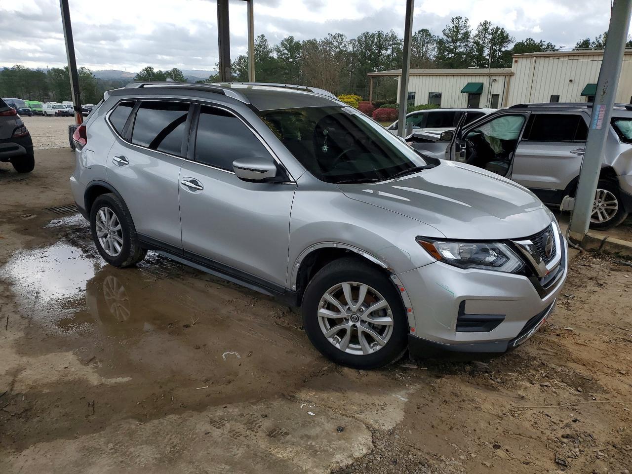 2019 Nissan Rogue Sv - zdjęcie 4