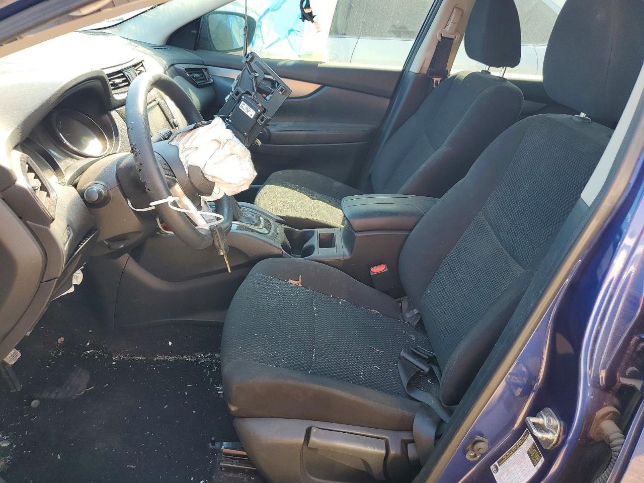 2022 Nissan Rogue Sport S - zdjęcie 7