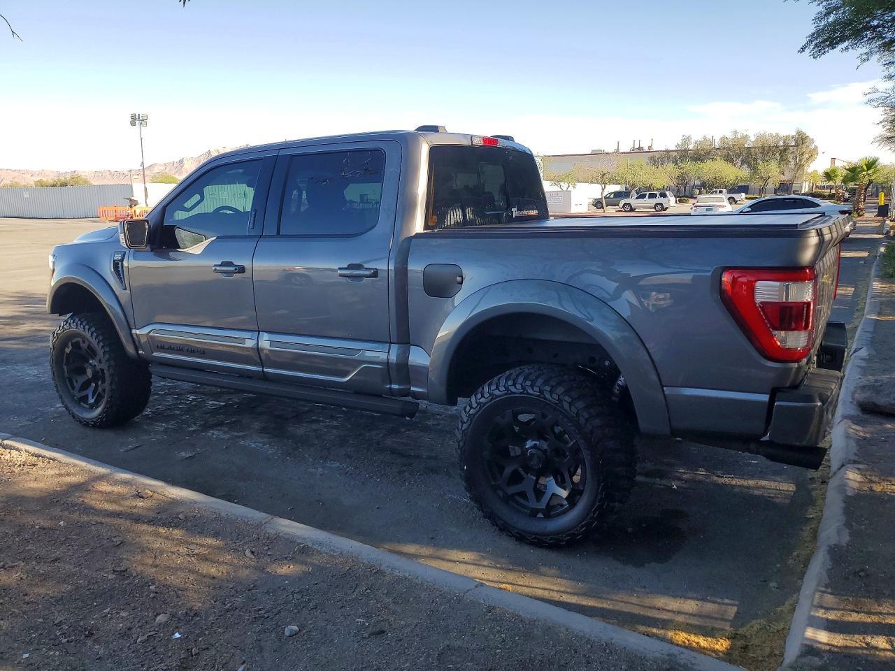 2021 Ford F150 Supercrew - zdjęcie 2