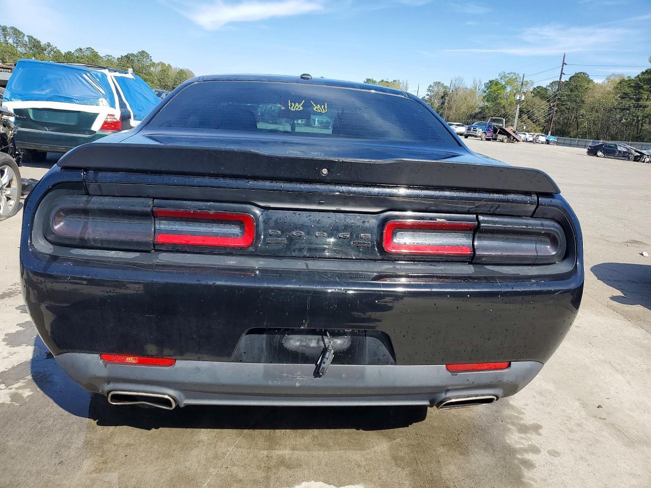 2020 Dodge Challenger Sxt - zdjęcie 6