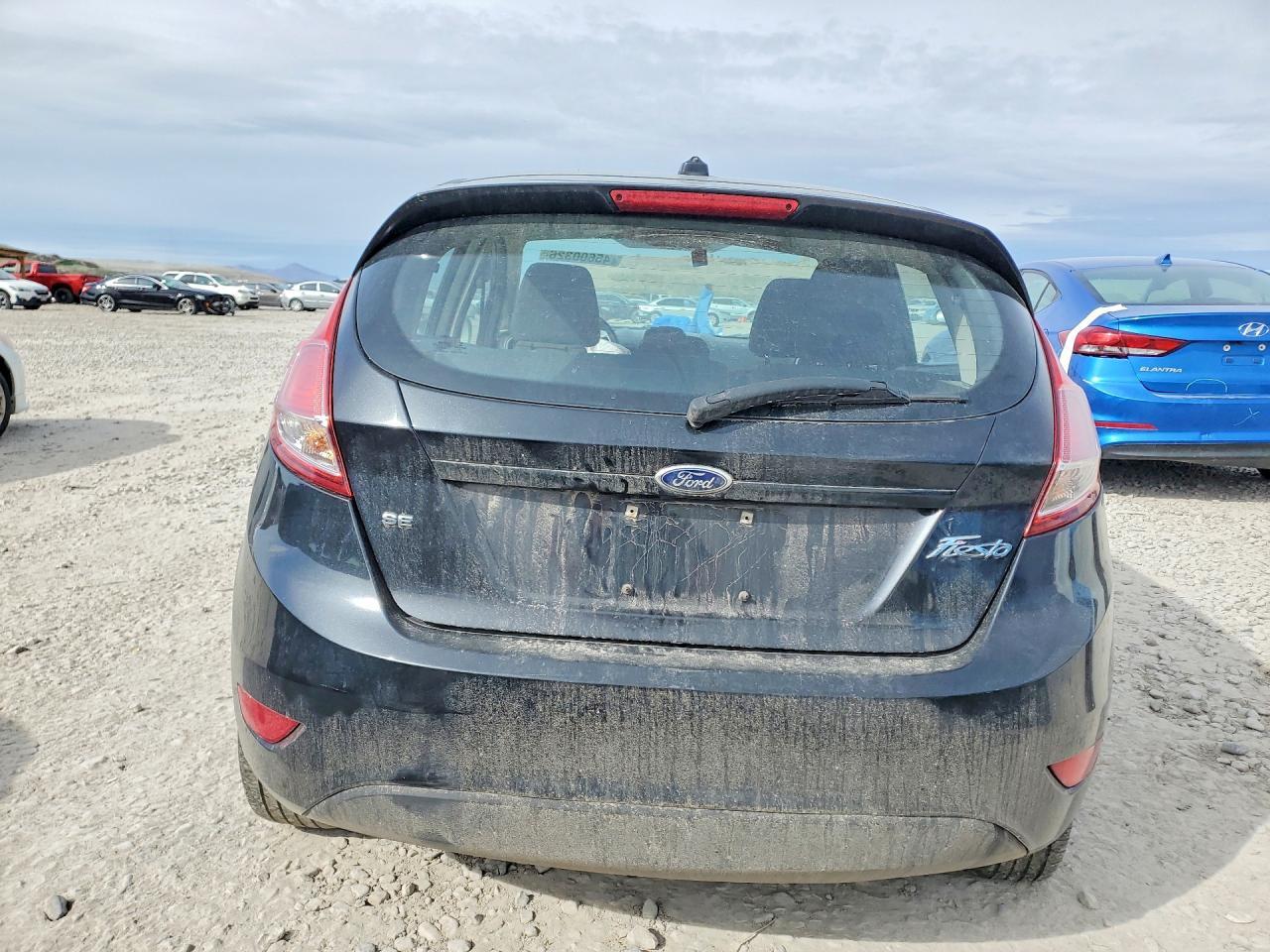 2015 Ford Fiesta Se - zdjęcie 6