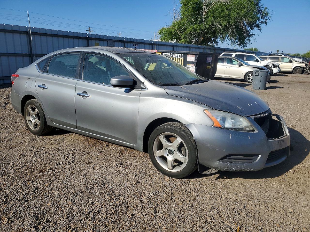 2013 Nissan Sentra S - zdjęcie 4