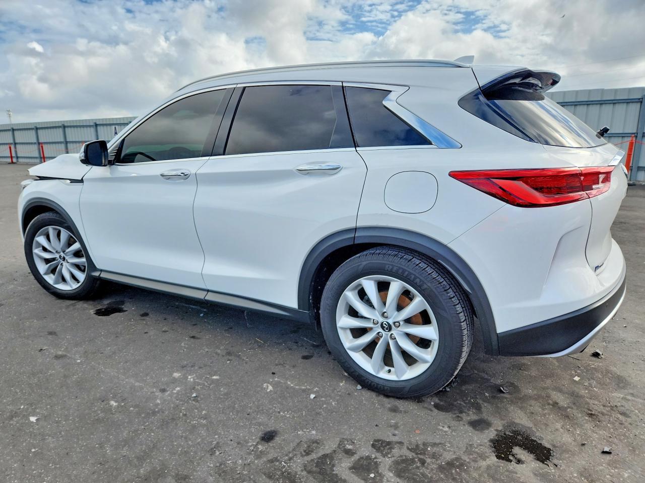 2019 Infiniti Qx50 Essential - zdjęcie 2