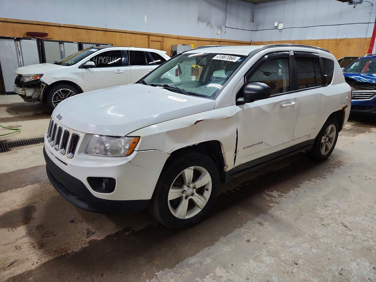 2013 Jeep Compass - zdjęcie główne