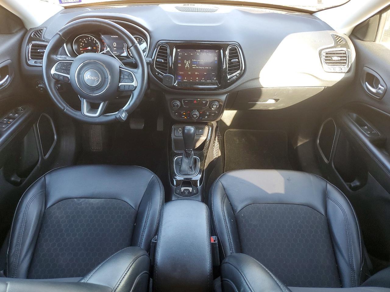 2019 Jeep Compass Latitude - zdjęcie 8