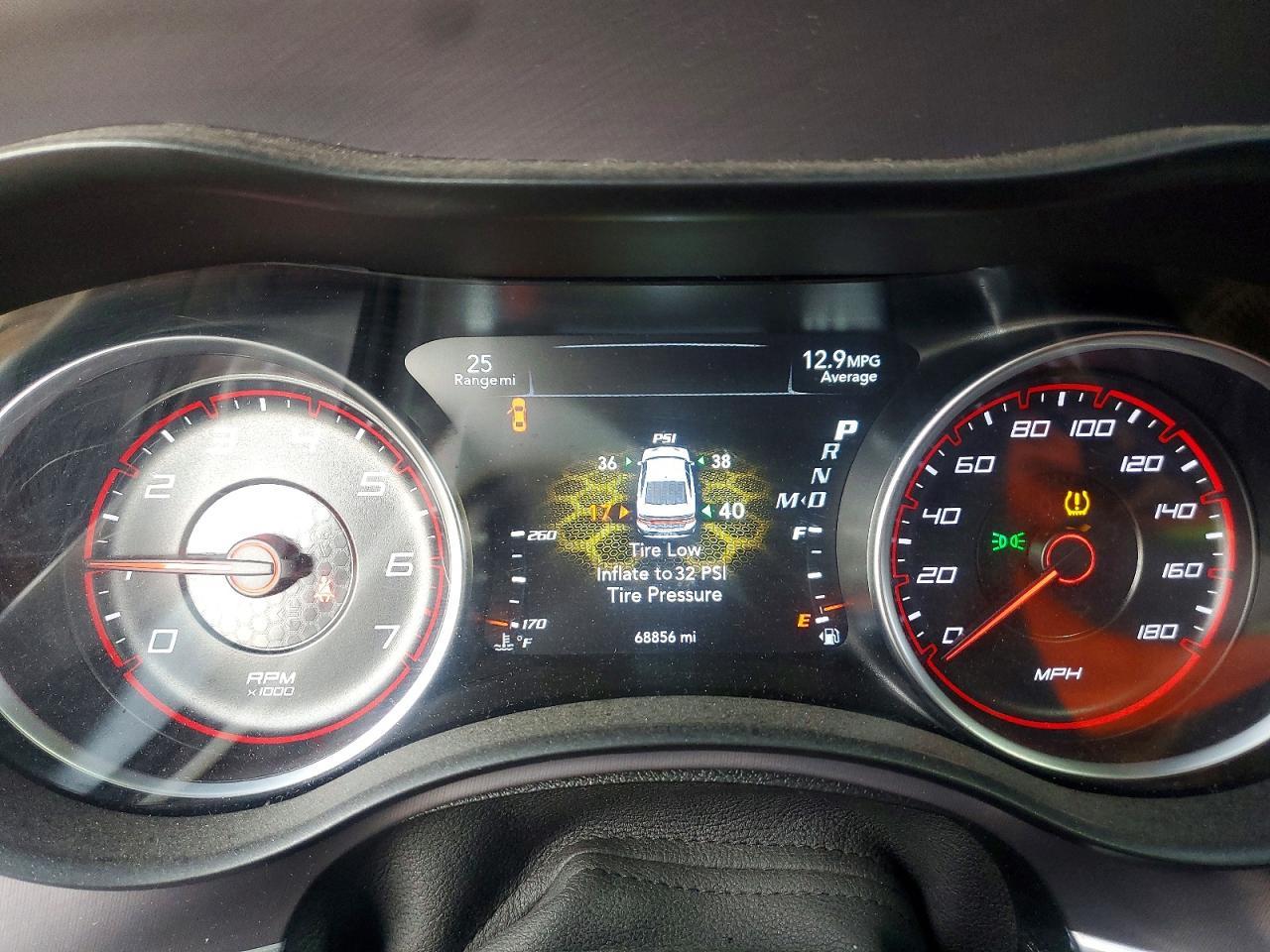 2020 Dodge Charger Scat Pack - zdjęcie 9