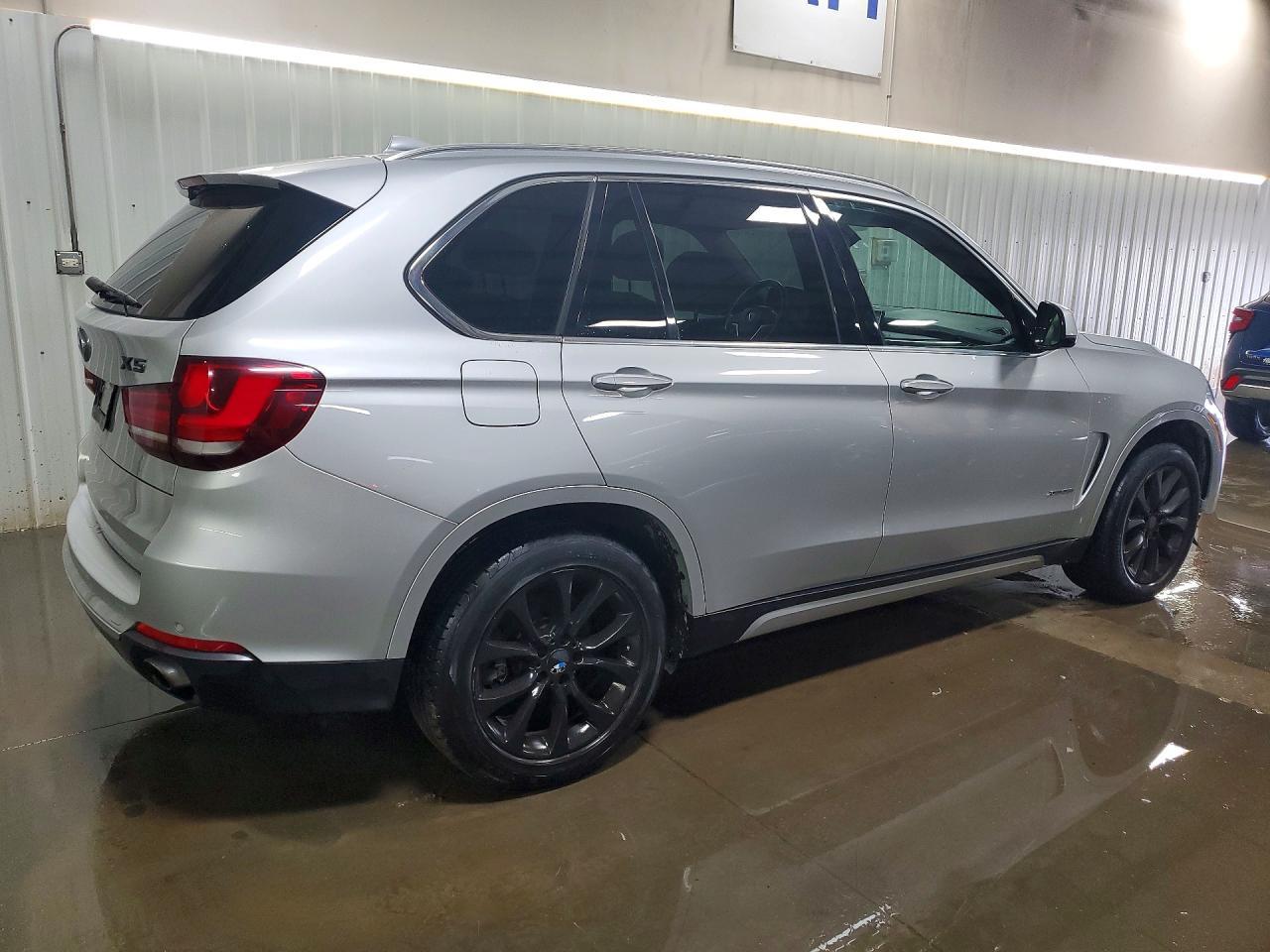 2015 BMW X5 xDrive35I - zdjęcie 3
